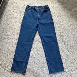 Abercrombie High-waisted Crop Straight Leg Jean